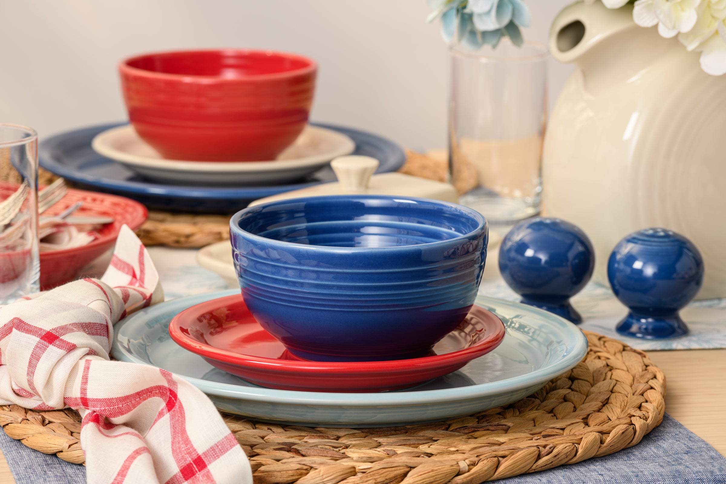 Fiesta Mixed Americana Bistro Coupe 12-Piece Dinnerware Set, Service for 4 - Image 2